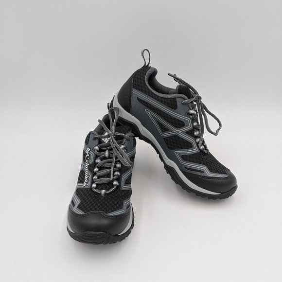 columbia pine bluffs omni tech shoes